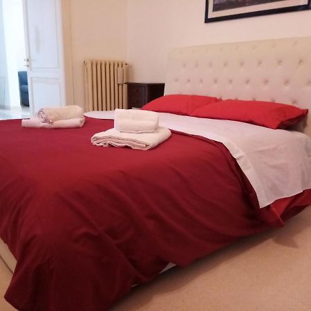 Dimora Storica Le Perle Bed & Breakfast Lecce Ngoại thất bức ảnh