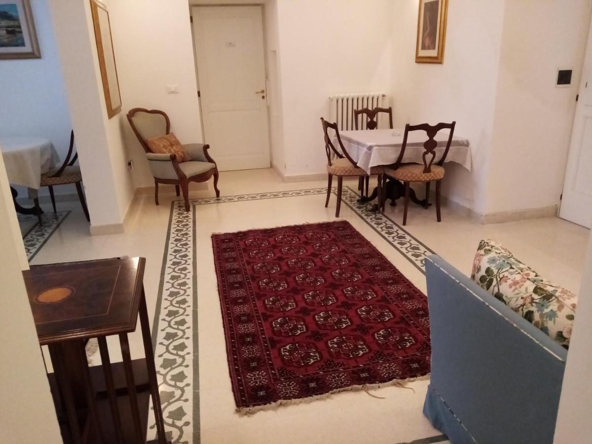 Dimora Storica Le Perle Bed & Breakfast Lecce Ngoại thất bức ảnh