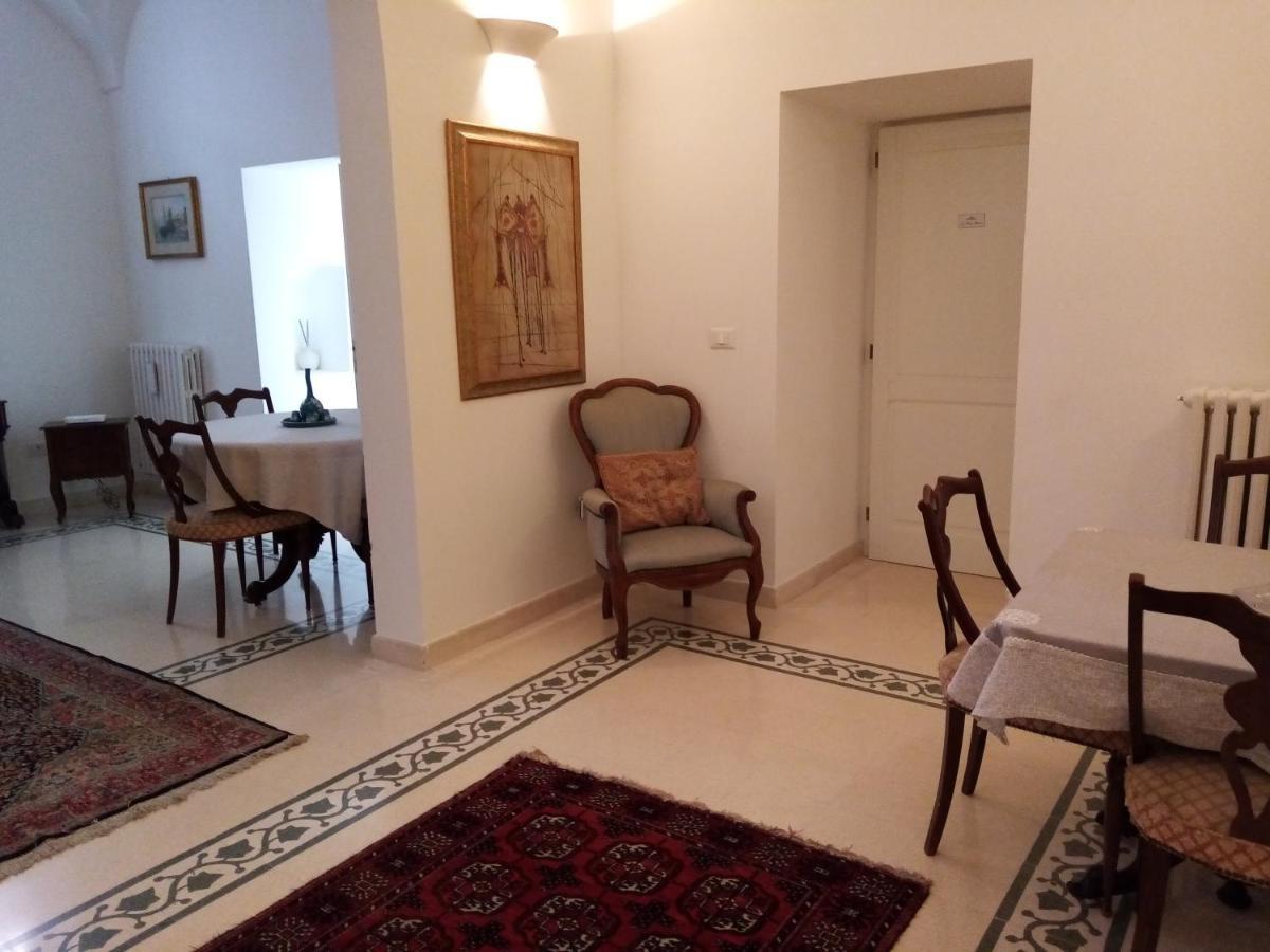 Dimora Storica Le Perle Bed & Breakfast Lecce Ngoại thất bức ảnh