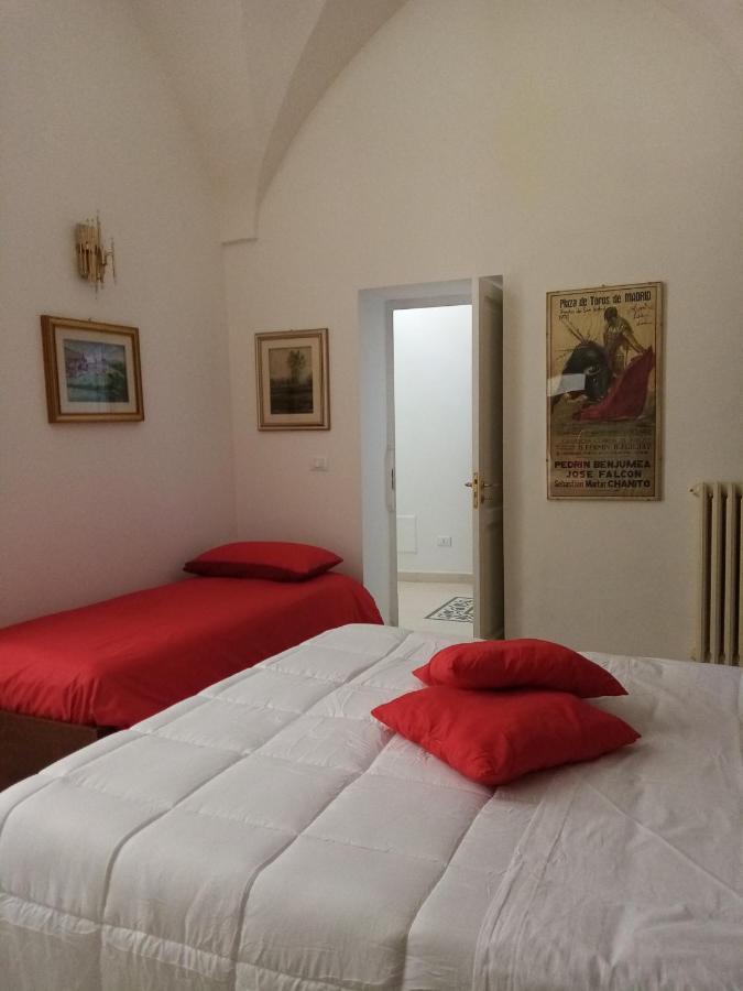Dimora Storica Le Perle Bed & Breakfast Lecce Ngoại thất bức ảnh