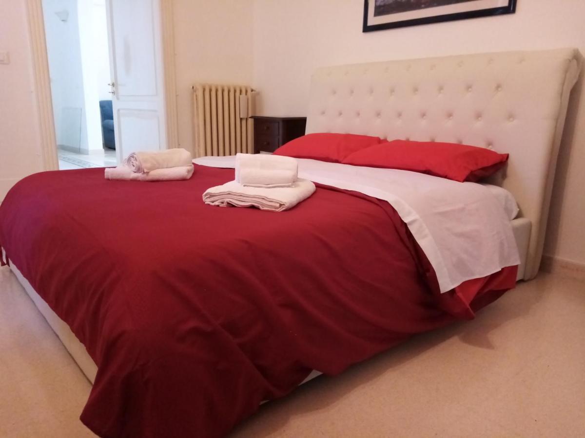 Dimora Storica Le Perle Bed & Breakfast Lecce Ngoại thất bức ảnh