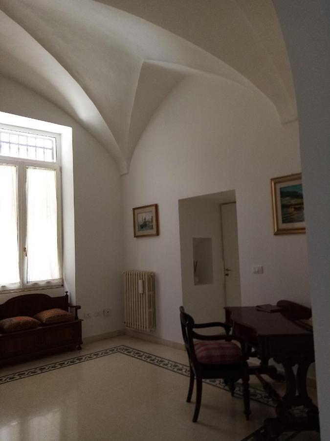 Dimora Storica Le Perle Bed & Breakfast Lecce Ngoại thất bức ảnh