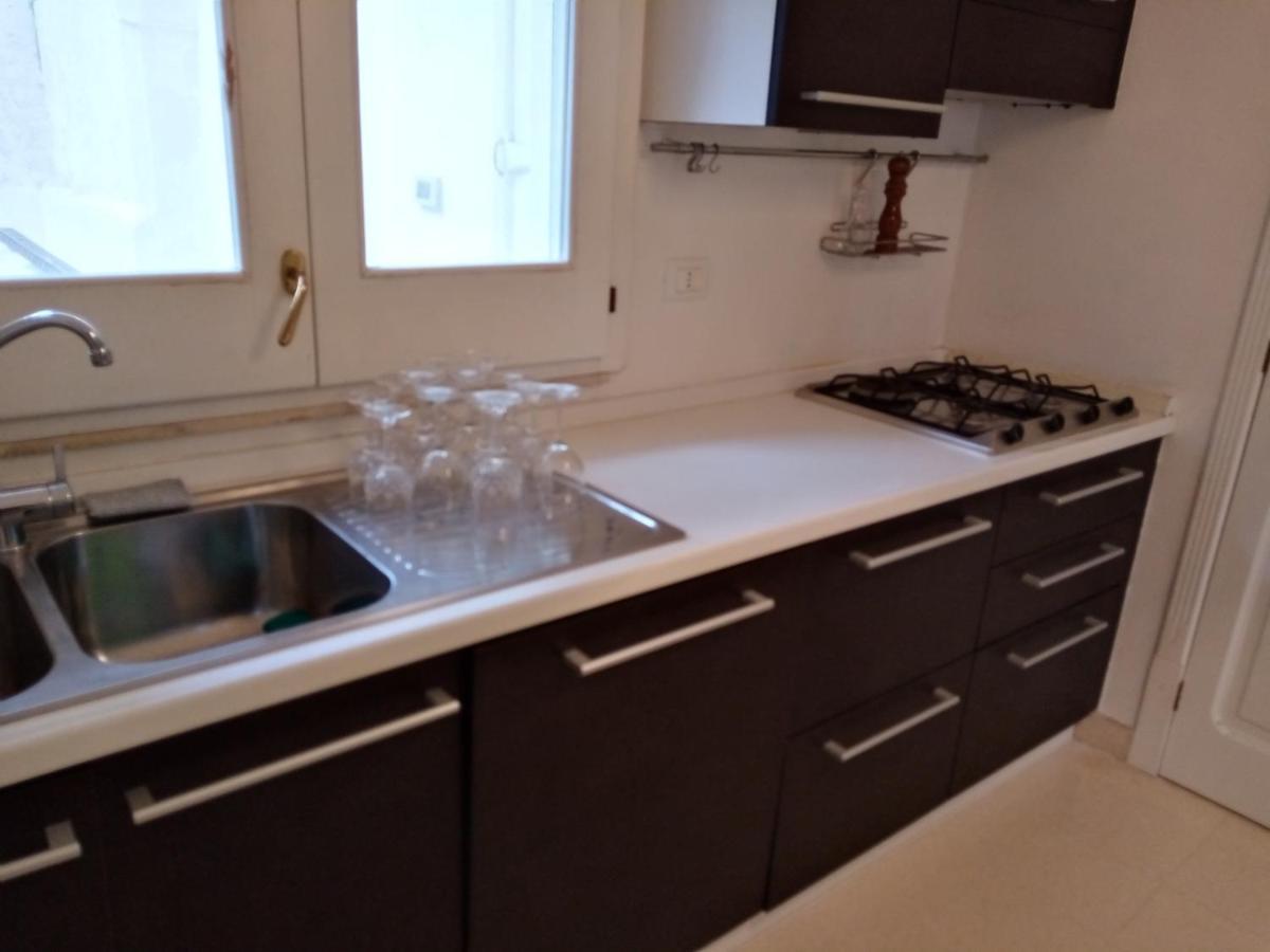 Dimora Storica Le Perle Bed & Breakfast Lecce Ngoại thất bức ảnh