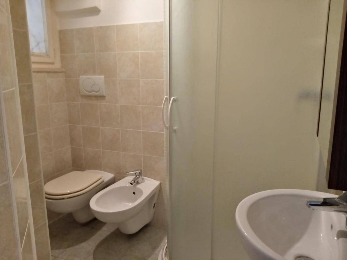 Dimora Storica Le Perle Bed & Breakfast Lecce Ngoại thất bức ảnh