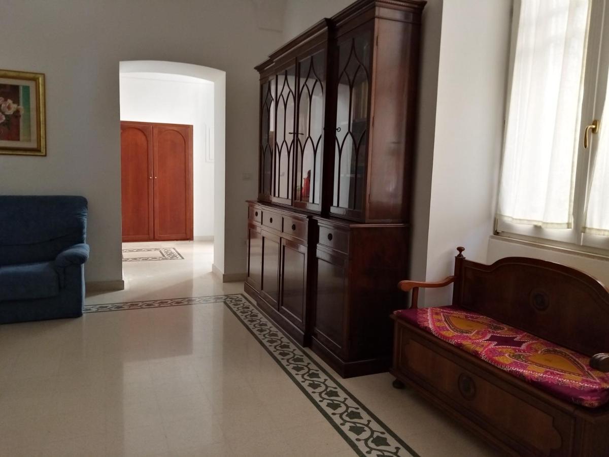 Dimora Storica Le Perle Bed & Breakfast Lecce Ngoại thất bức ảnh