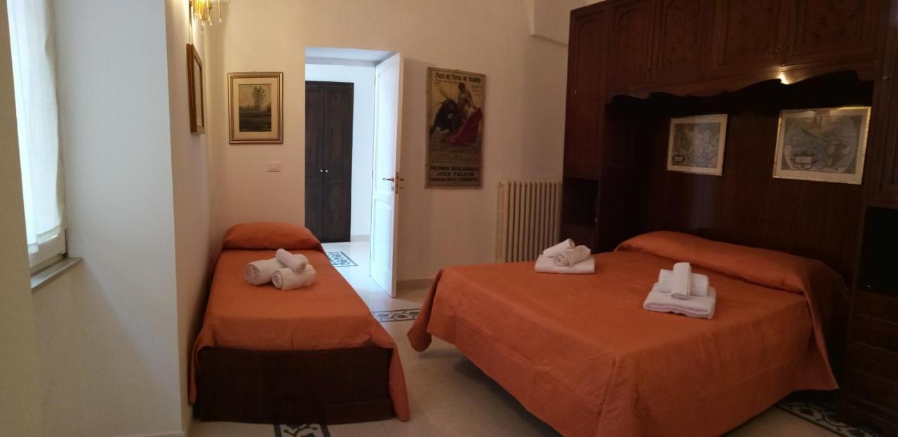 Dimora Storica Le Perle Bed & Breakfast Lecce Ngoại thất bức ảnh