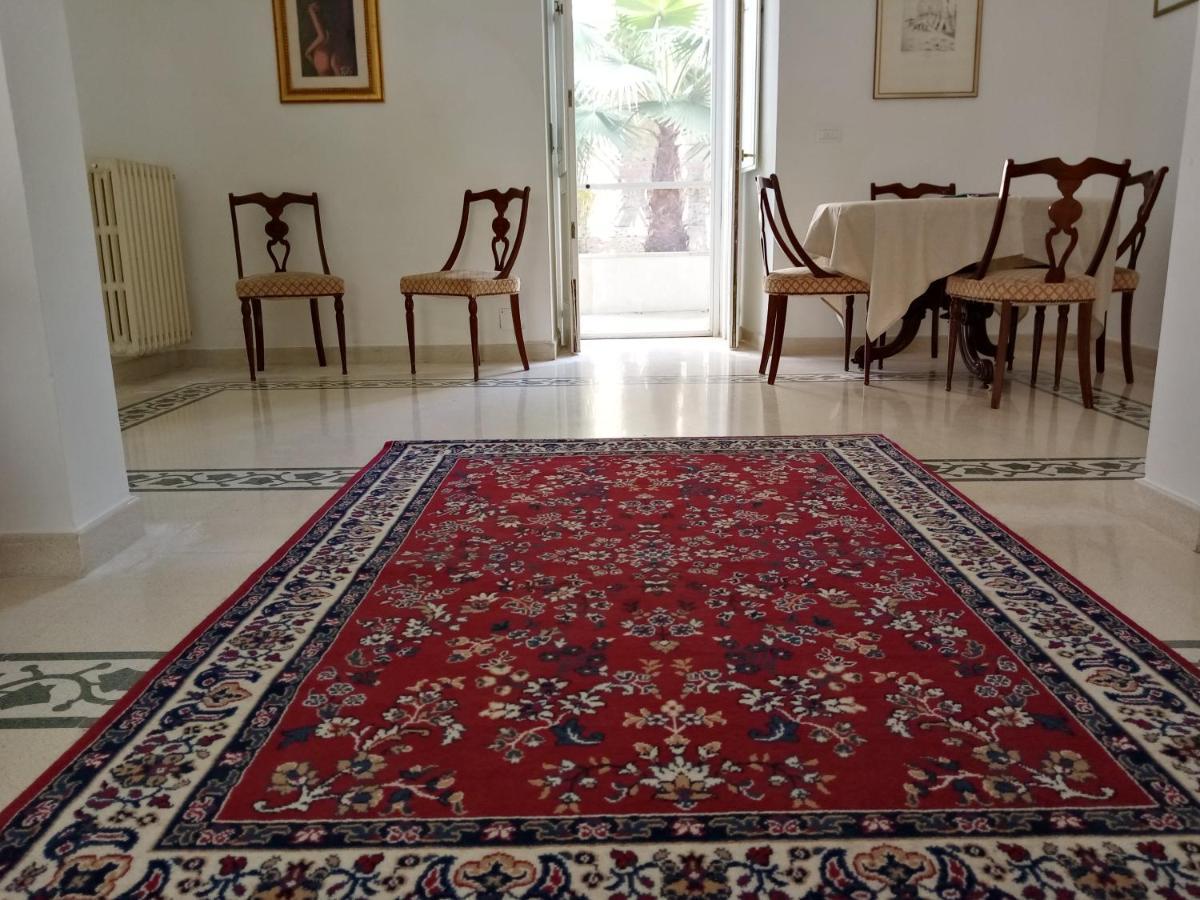 Dimora Storica Le Perle Bed & Breakfast Lecce Ngoại thất bức ảnh