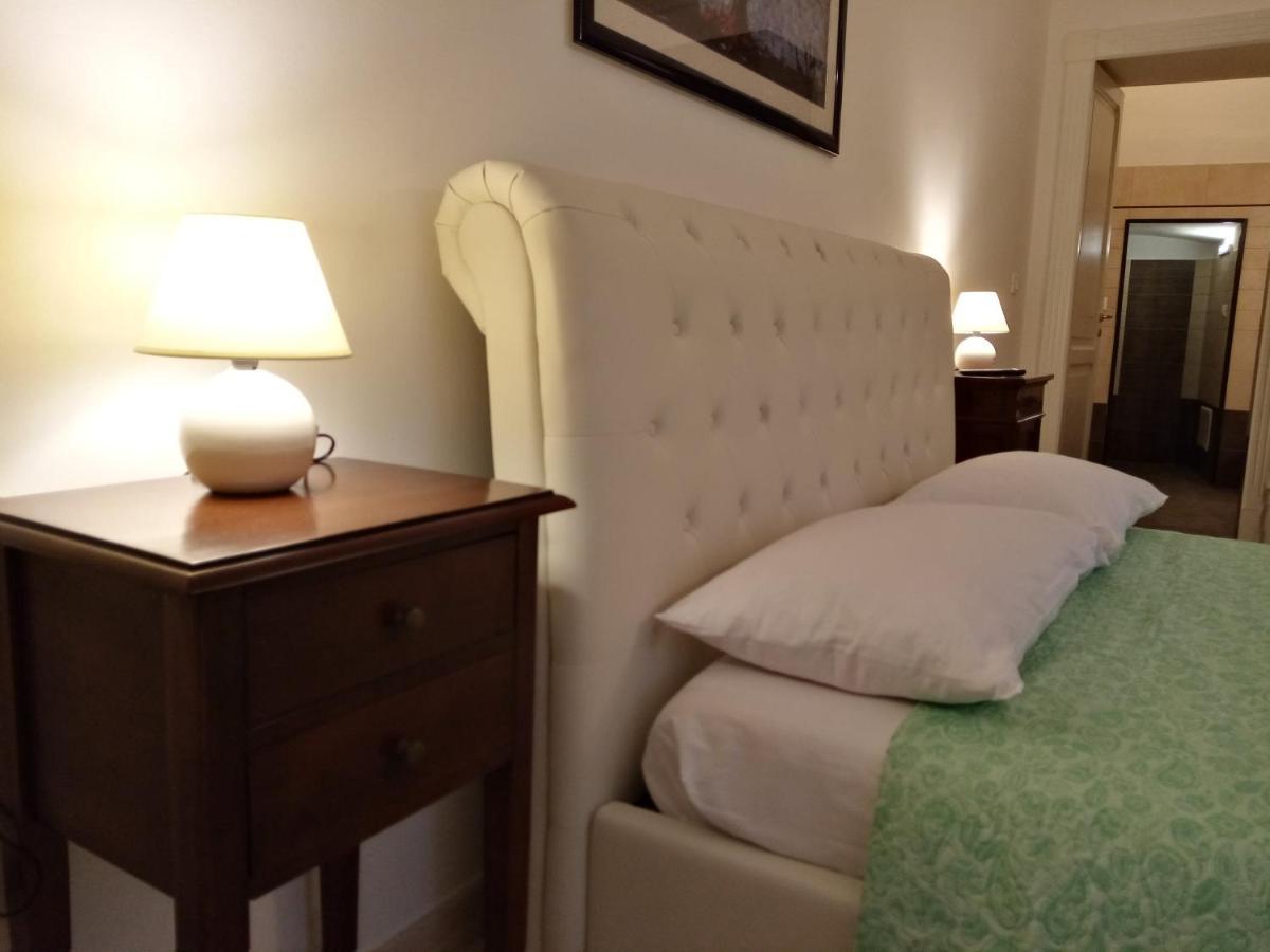 Dimora Storica Le Perle Bed & Breakfast Lecce Ngoại thất bức ảnh