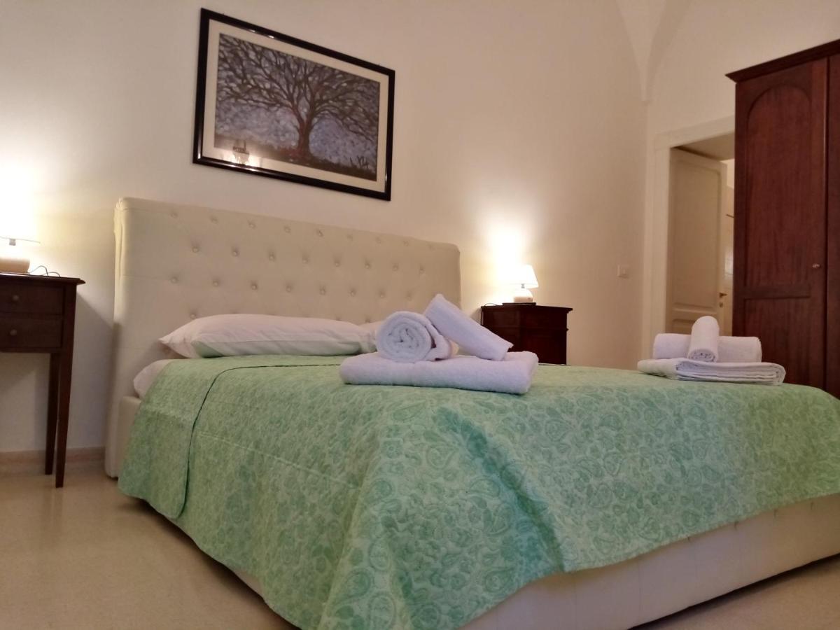 Dimora Storica Le Perle Bed & Breakfast Lecce Ngoại thất bức ảnh